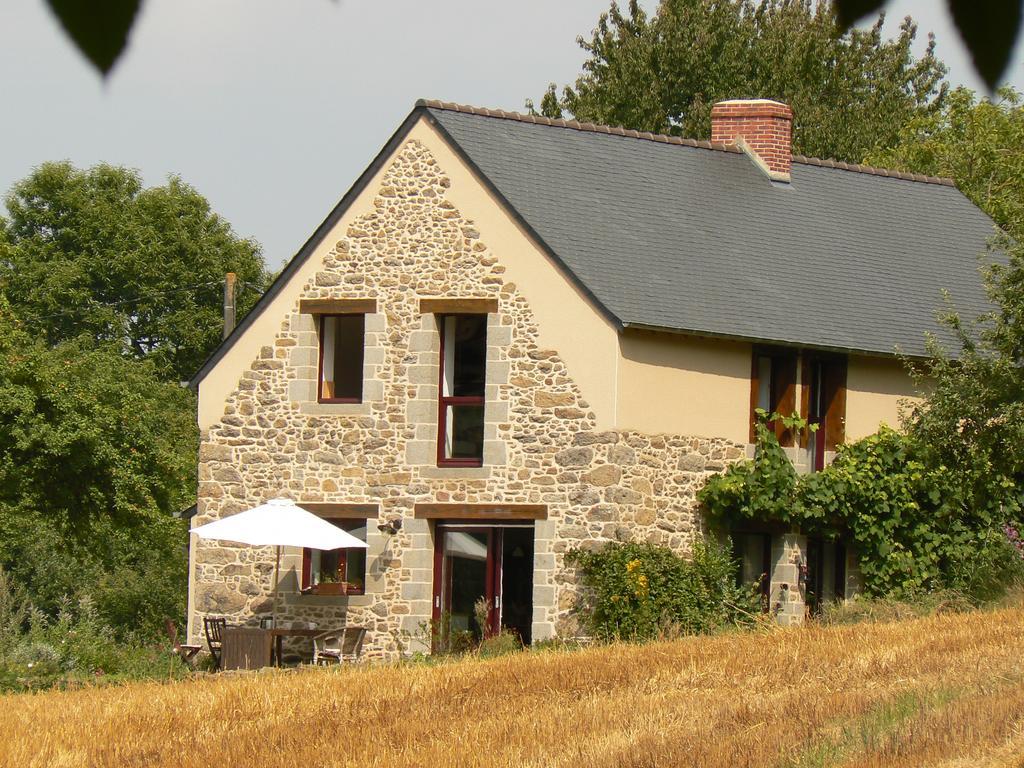 Chambres D'Hotes Du Vault Picot La Chapelle-aux-Filtzmeens ภายนอก รูปภาพ