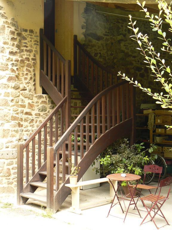 Chambres D'Hotes Du Vault Picot La Chapelle-aux-Filtzmeens ภายนอก รูปภาพ